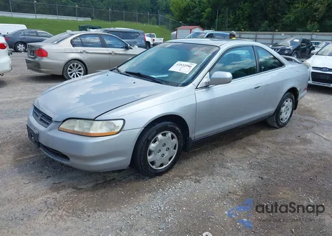 2000 Honda Accord 2.3 Lx z USA, uszkodzony, nr VIN 1HGCG324XYA022850